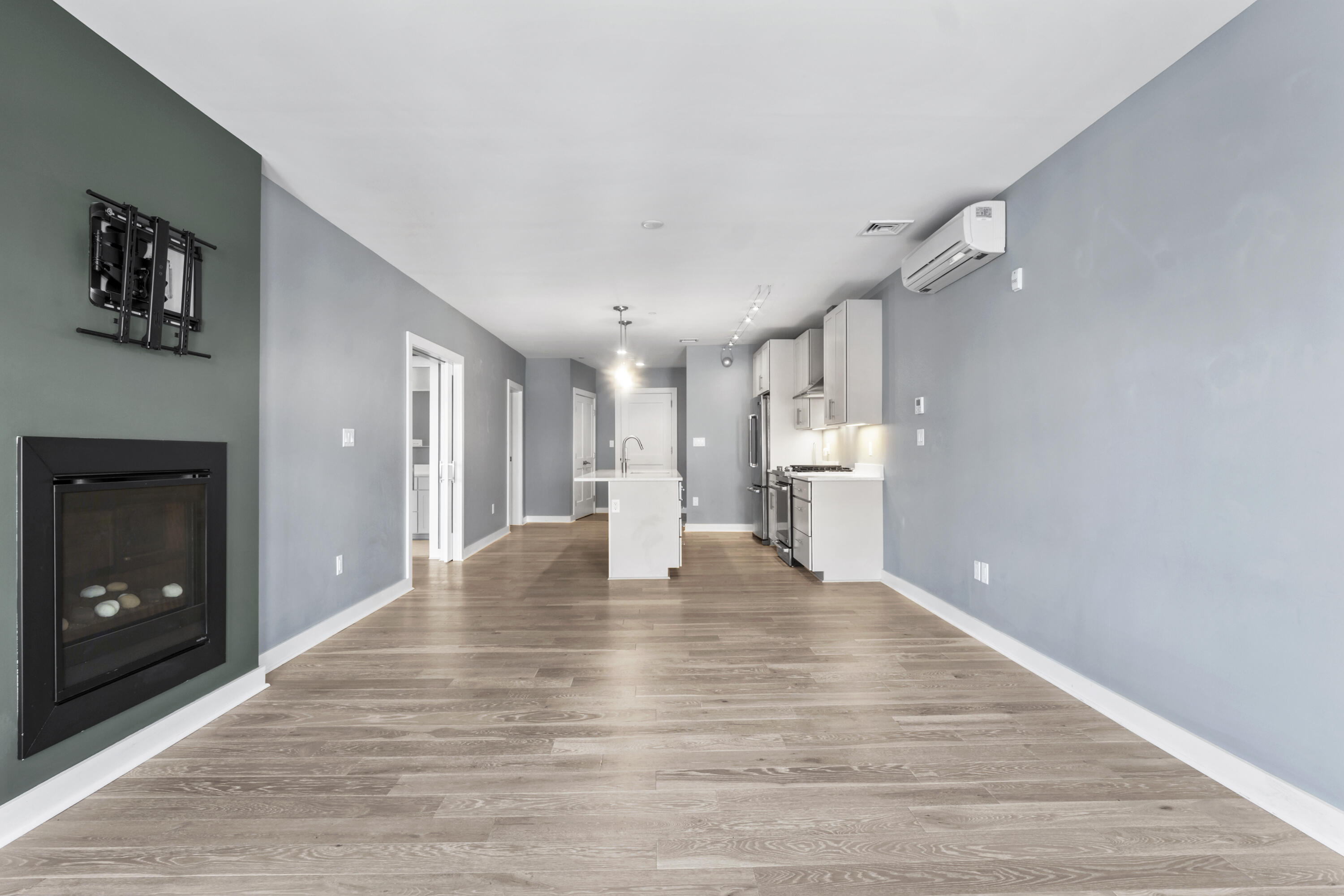 62 India Street, Unit 203 Portland, ME 04101 - Photo 27 of 70 Interior