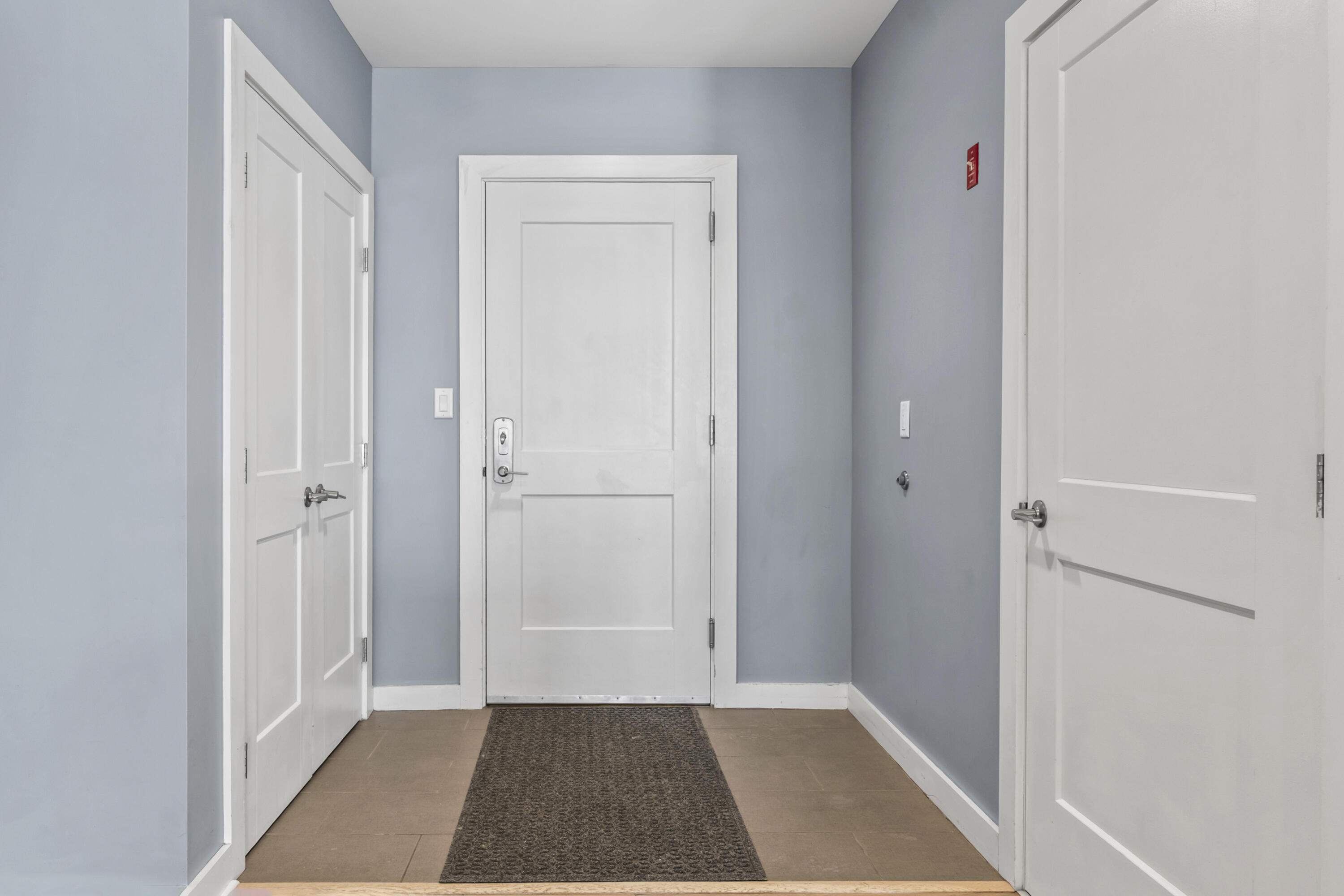 62 India Street, Unit 203 Portland, ME 04101 - Photo 7 of 70 Entryway