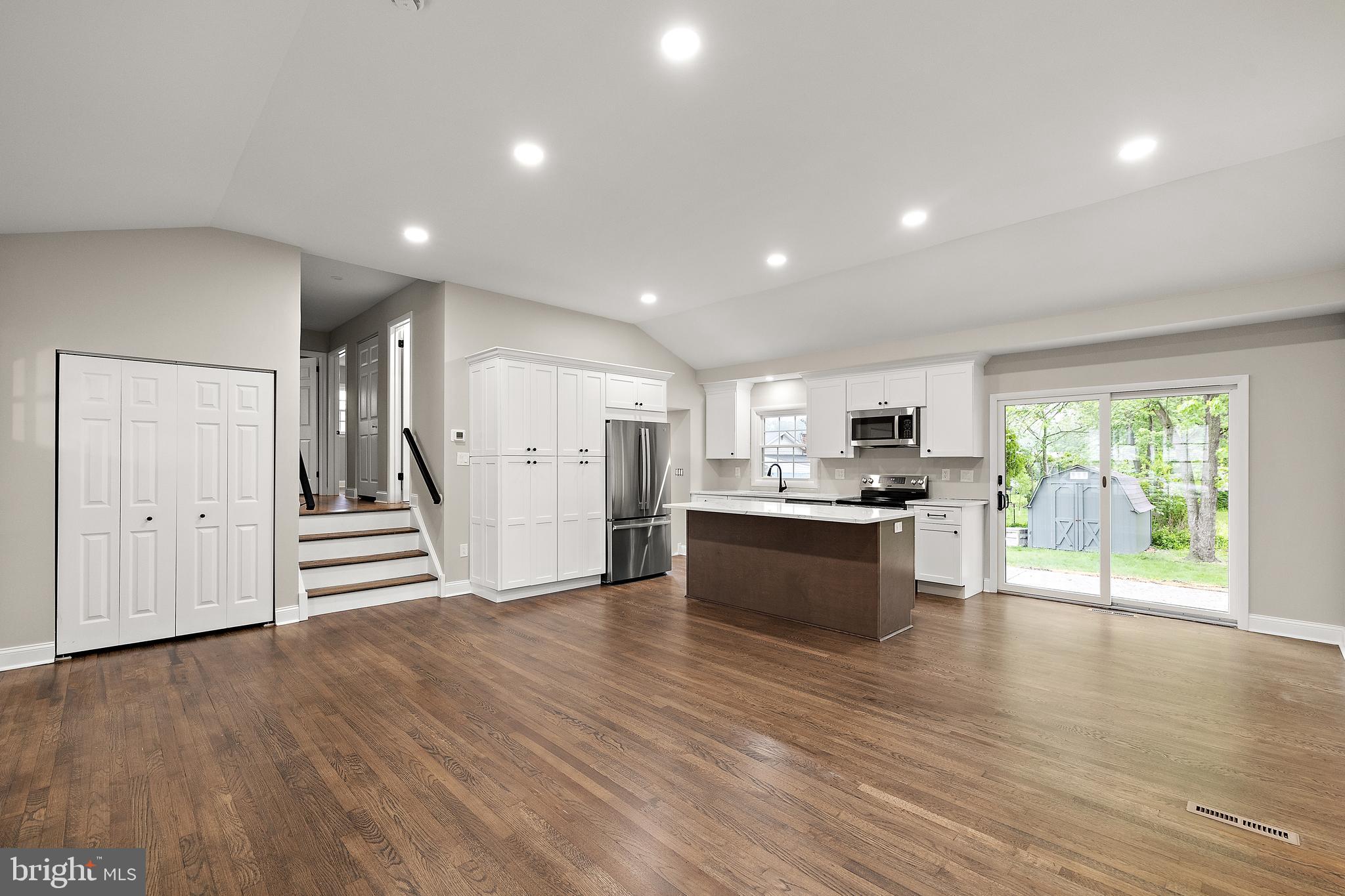 88 Scottfield Drive Newark, DE 19713 - Photo 3 of 29