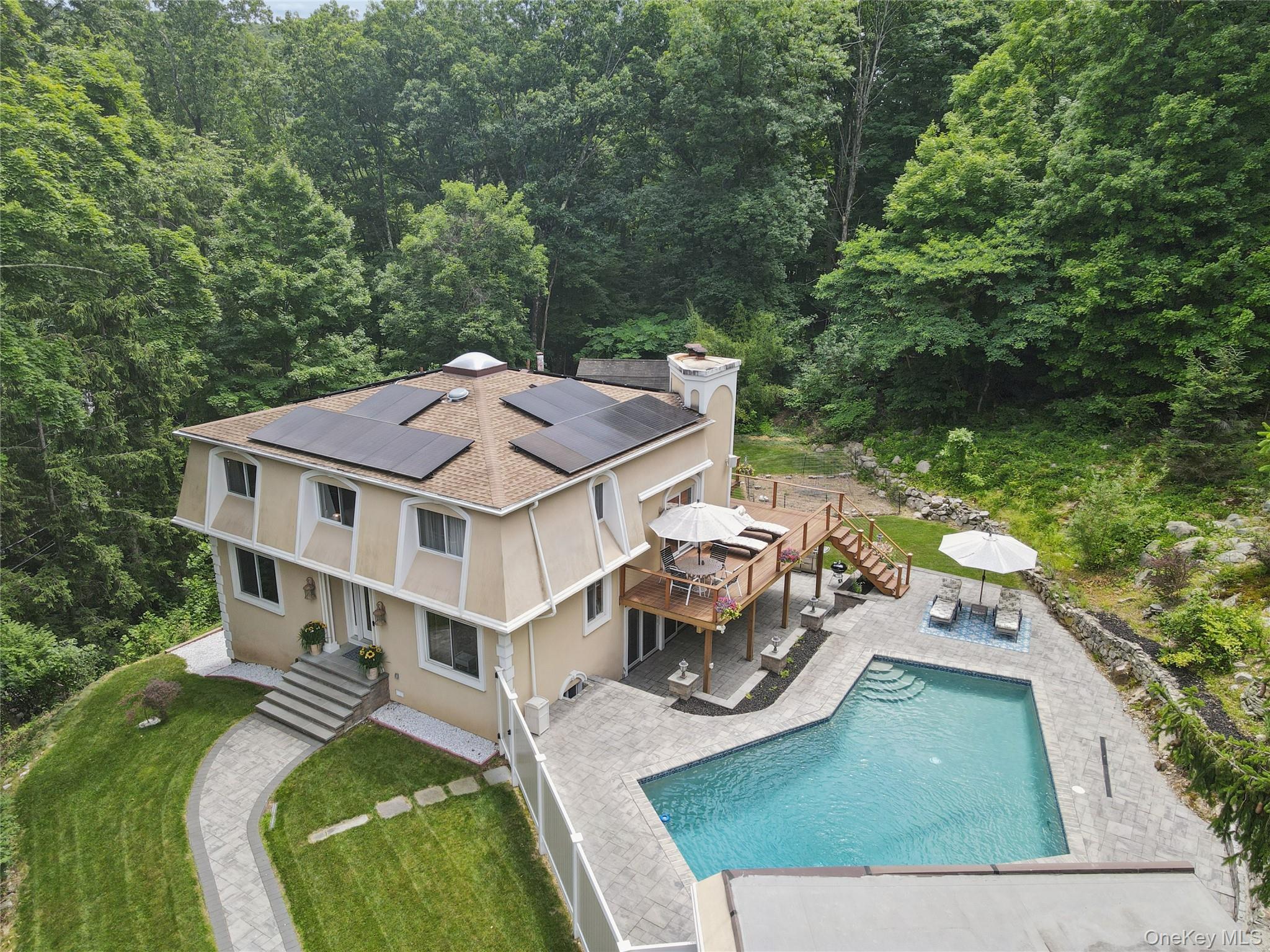 341 Call Hollow Road Stony Point, NY 10980 - Photo 3 of 46
