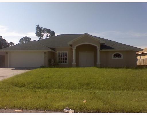 968 Southwest Bay State Road Port St. Lucie, FL 34953 - Photo 1 of 9 Primary Photo