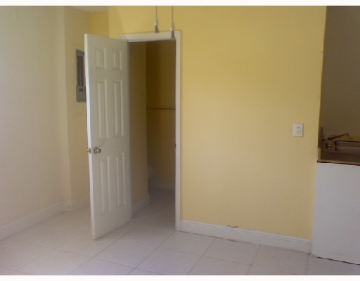 968 Southwest Bay State Road Port St. Lucie, FL 34953 - Photo 8 of 9 Additional Photo