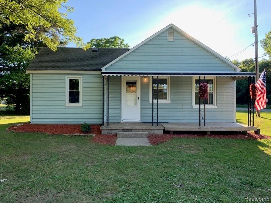 5296 East Stanley Road Flint, MI 48506 - Photo 3 of 25
