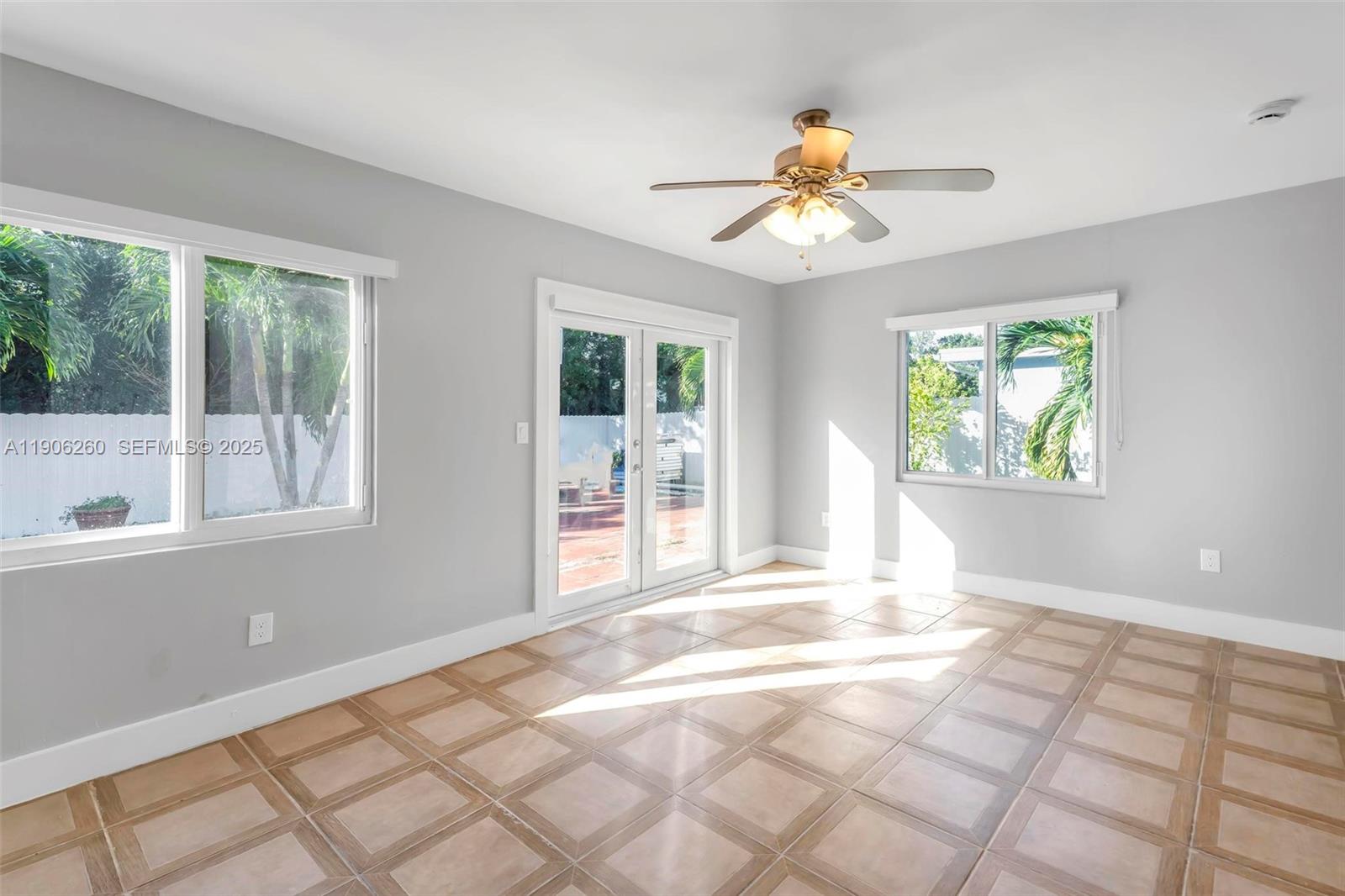 15430 Southwest 308th Street Homestead, FL 33033 - Photo 13 of 60