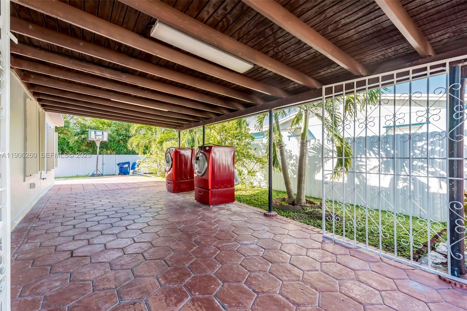 15430 Southwest 308th Street Homestead, FL 33033 - Photo 37 of 60