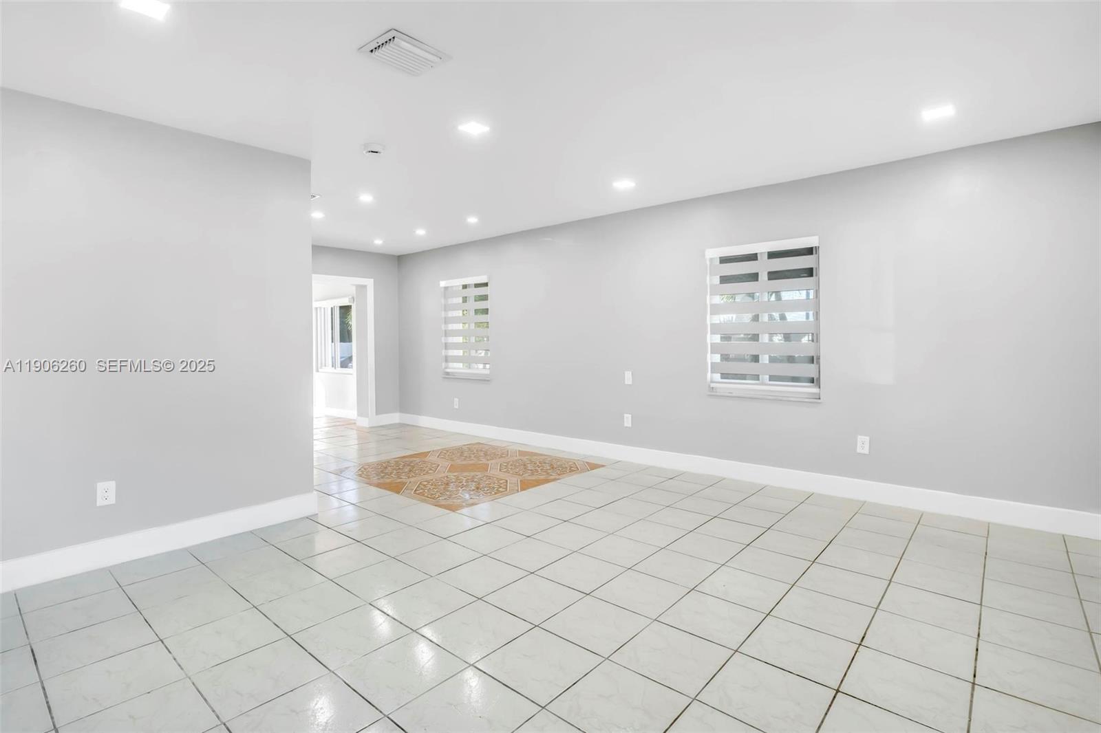 15430 Southwest 308th Street Homestead, FL 33033 - Photo 4 of 60