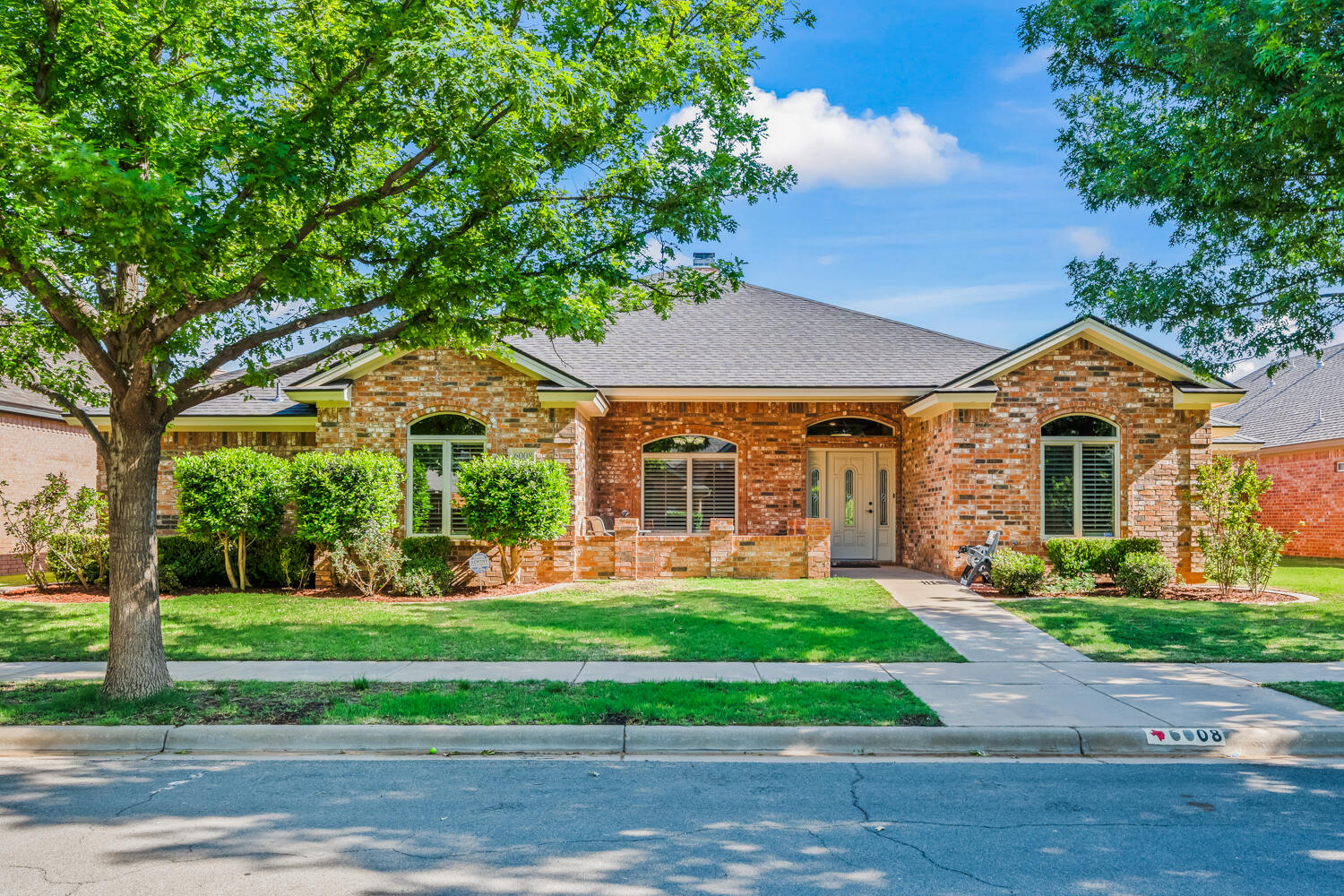 6008 90th Street Lubbock, TX 79424 - Photo 1 of 63 6008 90th St-33
