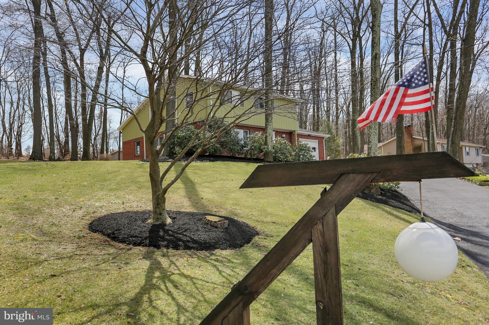 750 Lewisberry Road Lewisberry, PA 17339 - Photo 2 of 38