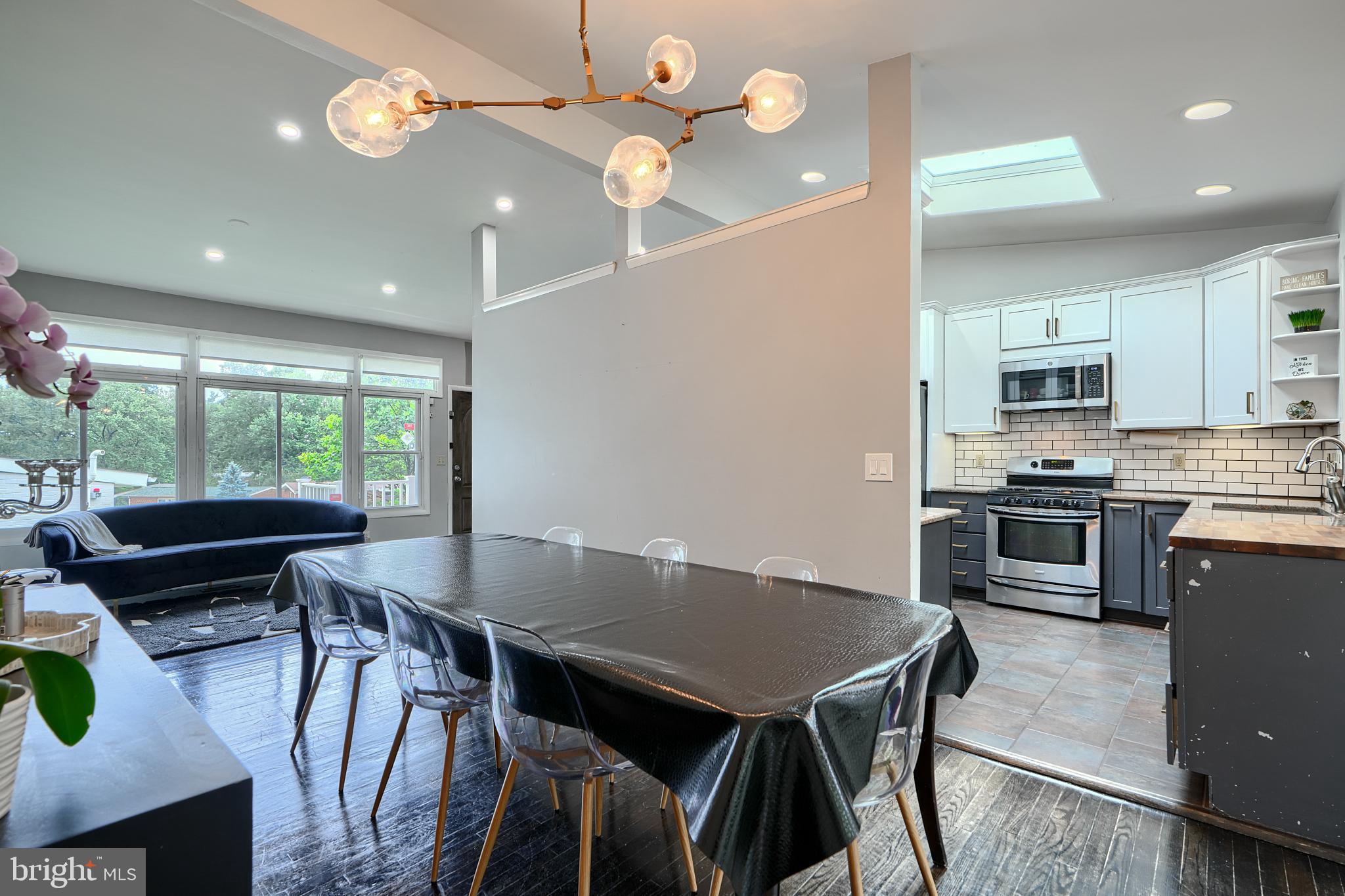 6808 Timberlane Road Baltimore, MD 21209 - Photo 9 of 51 Gallery Image 9