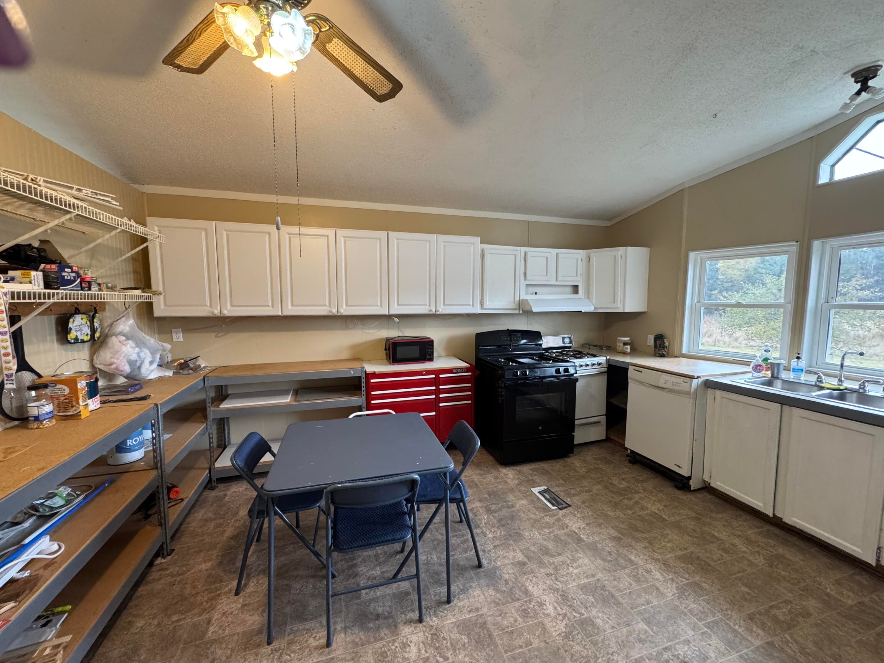 10319 South Forrest Side Road Dafter, MI 49724 - Photo 11 of 29 Gallery Image 11