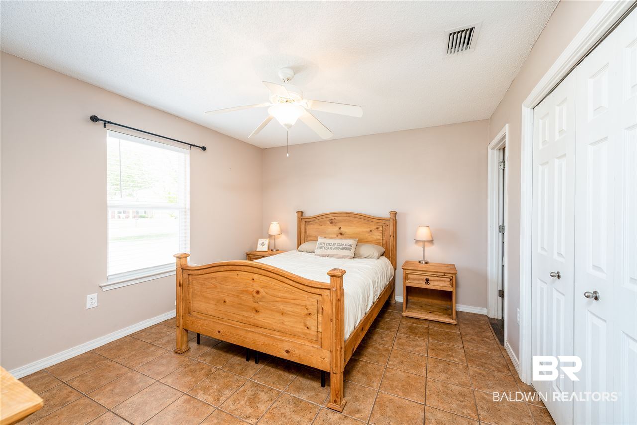 15582 Bramblewood Court Foley, AL 36535 - Photo 13 of 23 Master Bedroom