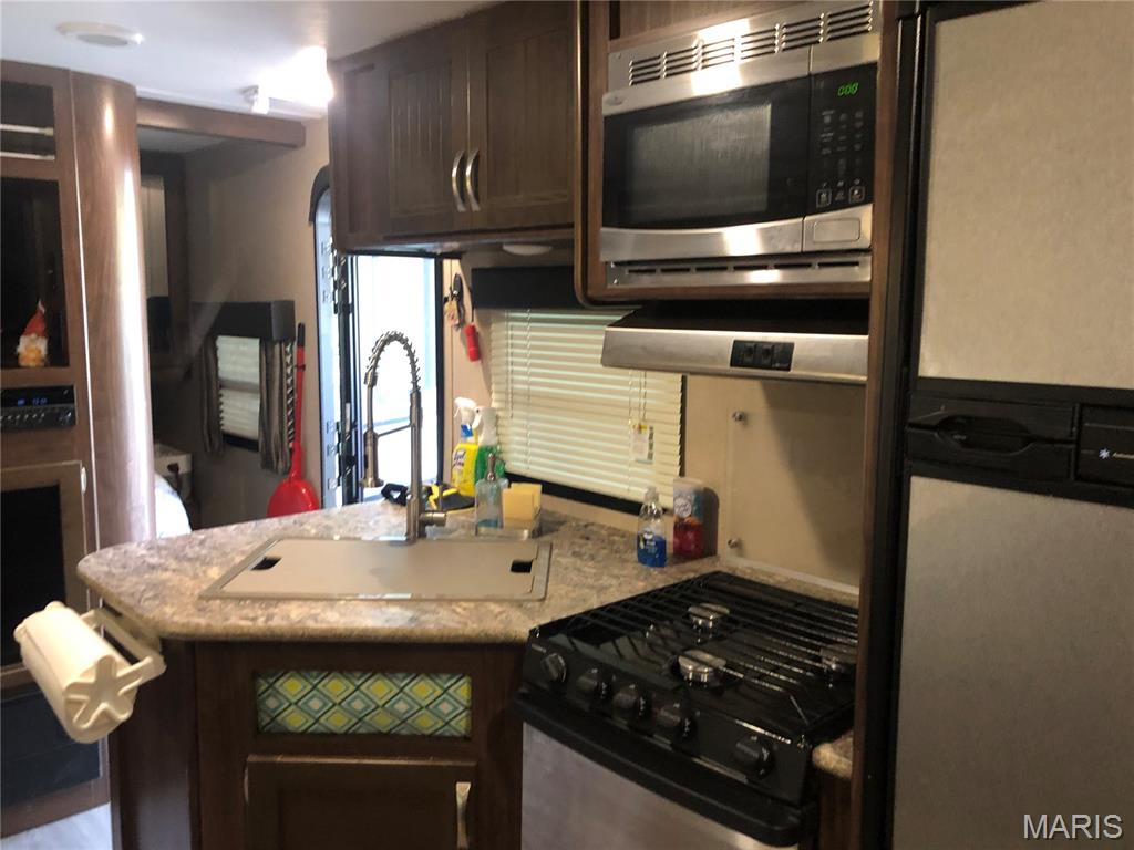 0 Flat Bottom Road Bonne Terre, MO 63628 - Photo 4 of 7