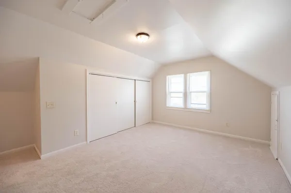 $199,900 | 9200 West Swan Circle, Milwaukee, WI 53225