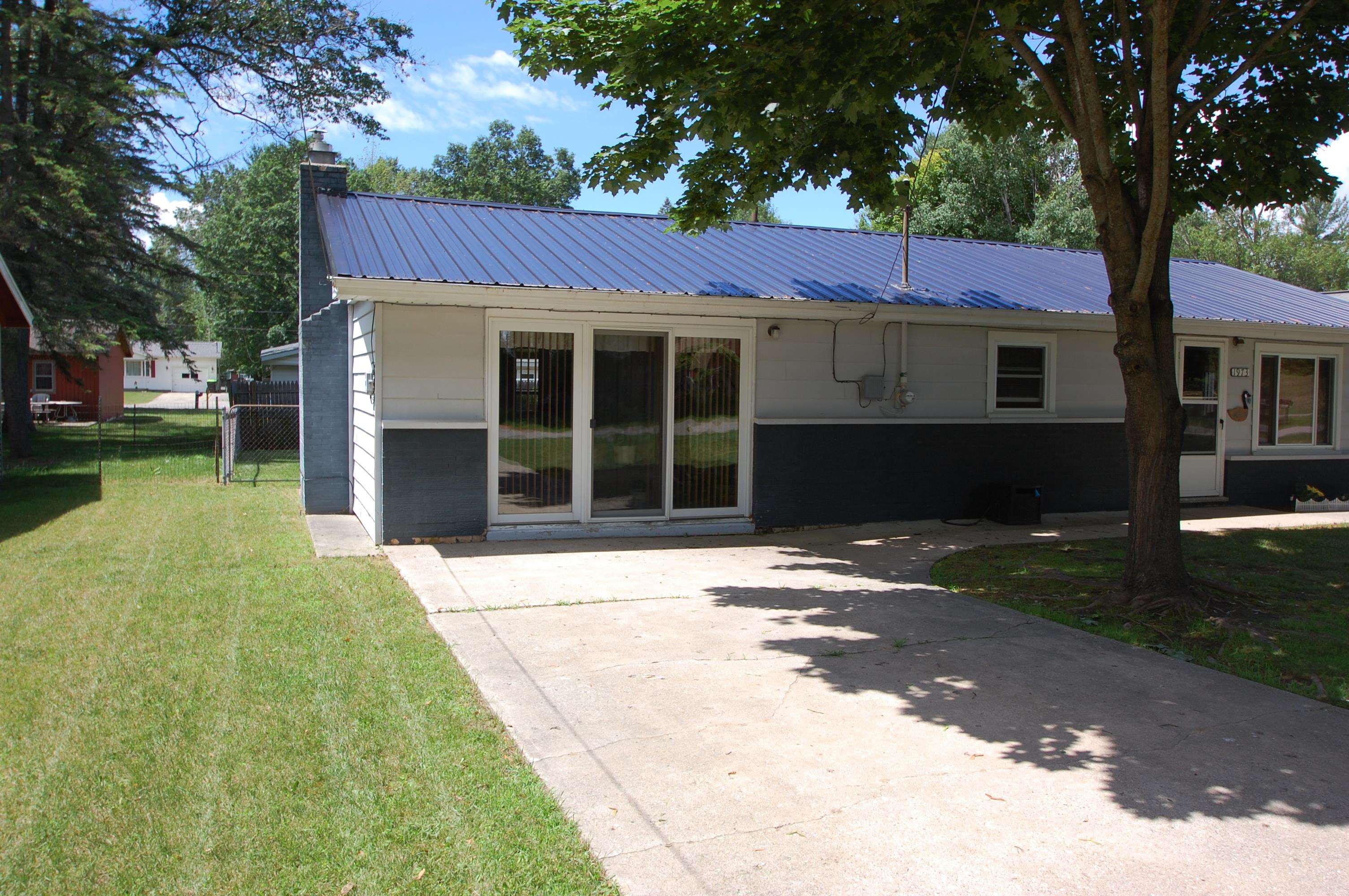 1973 Muskegon Road St. Helen, MI 48656 - Photo 3 of 22 1924066-a048a7dd-4771-4a1f-ba74-58eae7fe39f0.JPG