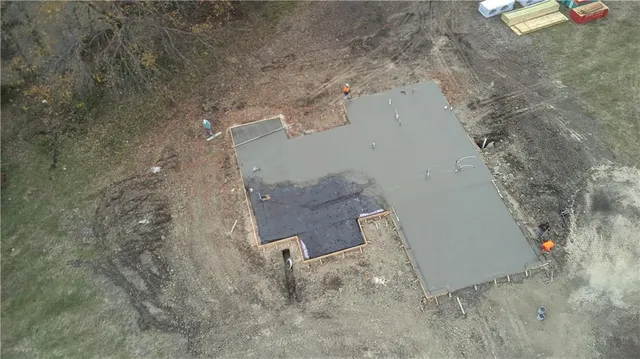 $310,000 | 609 North West Catalpa Street, Independence, KS 67301