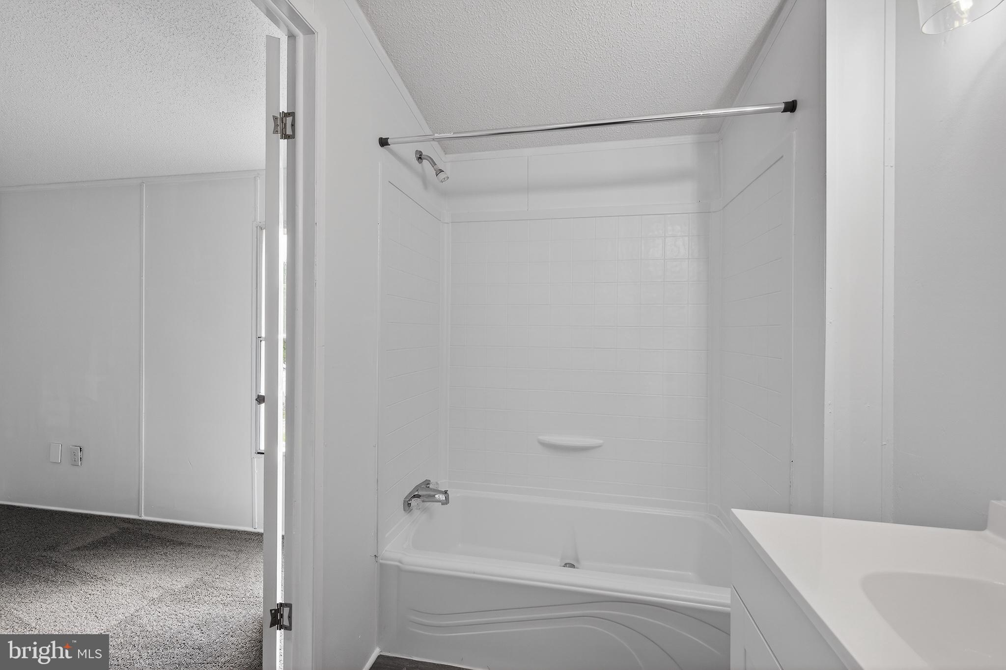 126 Boxwood Road, Unit 126 Middletown, DE 19709 - Photo 12 of 33 Modern bathroom with sleek design.