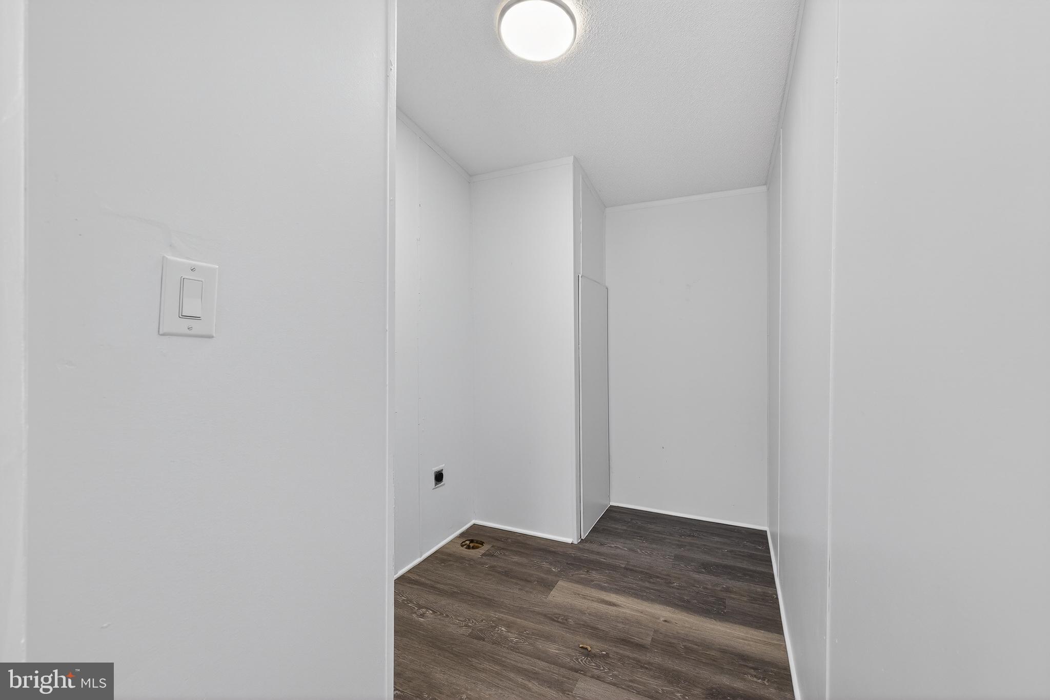 126 Boxwood Road, Unit 126 Middletown, DE 19709 - Photo 20 of 33 Bright, minimalist space awaits creativity.