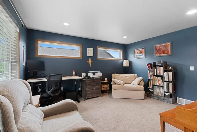 $539,900 | 2503 Remington Road, Green Bay, WI 54302