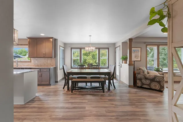 $539,900 | 2503 Remington Road, Green Bay, WI 54302