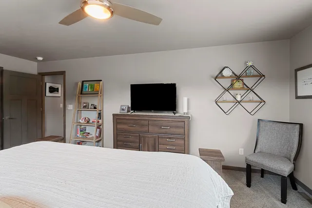 $539,900 | 2503 Remington Road, Green Bay, WI 54302