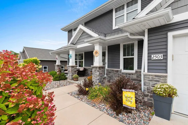 $539,900 | 2503 Remington Road, Green Bay, WI 54302