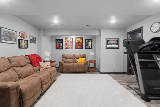 $539,900 | 2503 Remington Road, Green Bay, WI 54302