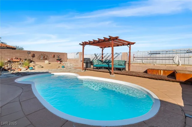 $373,000 | 2822 La Palma Drive, Laughlin, NV 89029