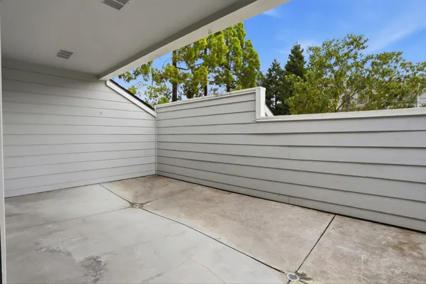 $770,000 | 2621 Willowbrook Lane, Unit 110, Aptos, CA 95003
