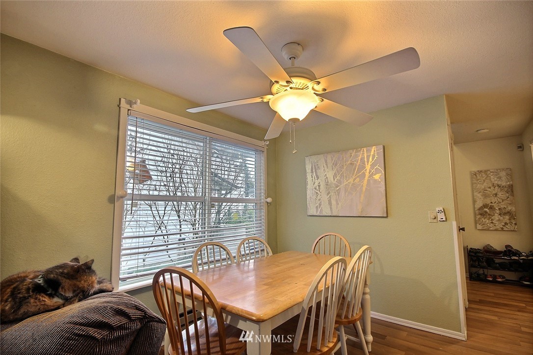 4116 Northeast 5th Street Renton, WA 98059 - Photo 4 of 16