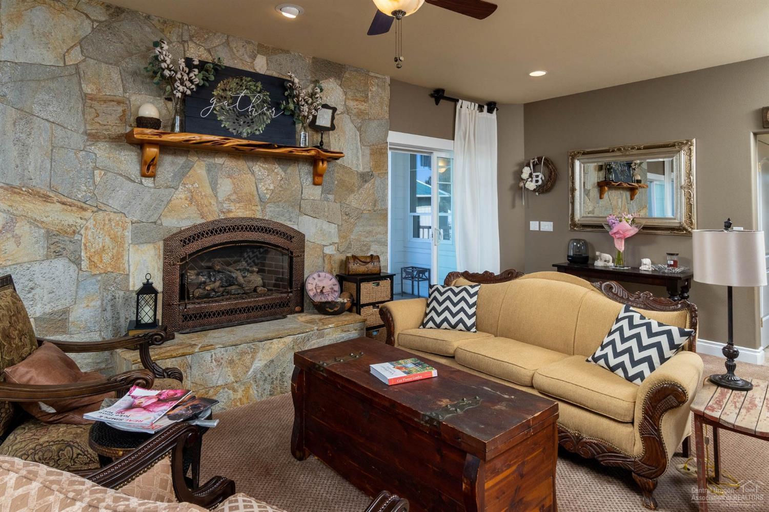 64490 Research Road Bend, OR 97703 - Photo 10 of 25 Additional Photo