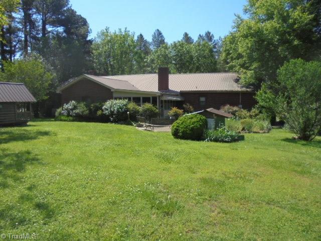 1475 Handy Road Denton, NC 27239 - Photo 2 of 27 Gallery Image 2