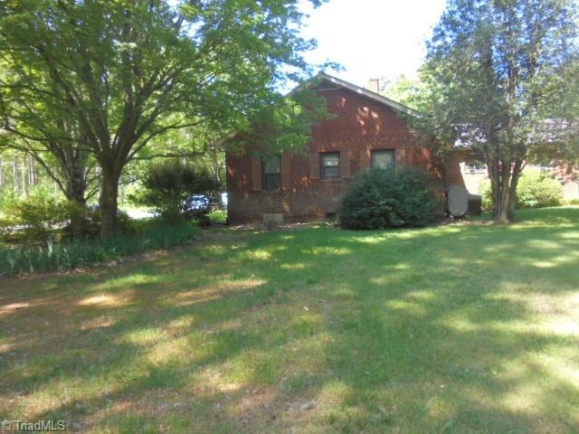 1475 Handy Road Denton, NC 27239 - Photo 4 of 27 Gallery Image 4