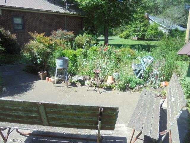 1475 Handy Road Denton, NC 27239 - Photo 7 of 27 Gallery Image 7