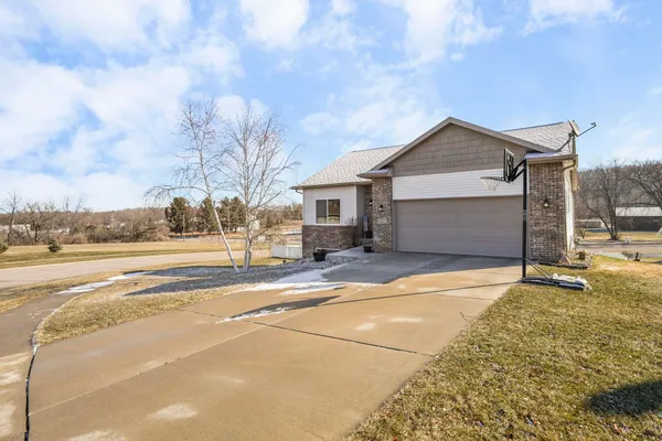 $465,000 | 1215 Springbrook Drive, Baraboo, WI 53913