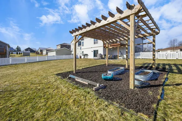 $465,000 | 1215 Springbrook Drive, Baraboo, WI 53913