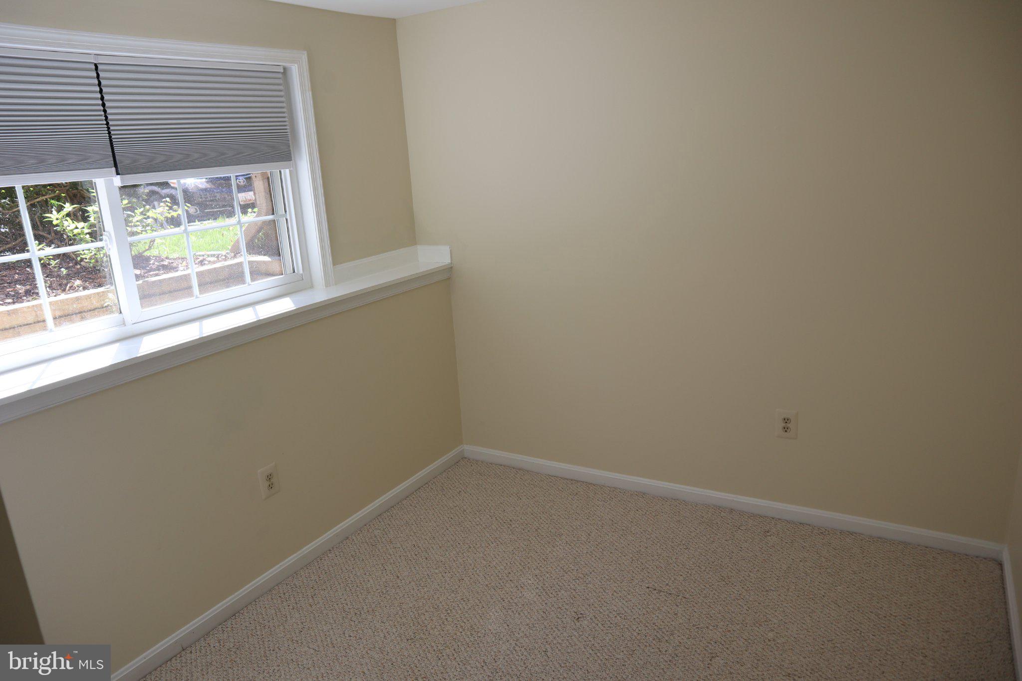 10848 Douglas Avenue Silver Spring, MD 20902 - Photo 31 of 33 a small space with a window