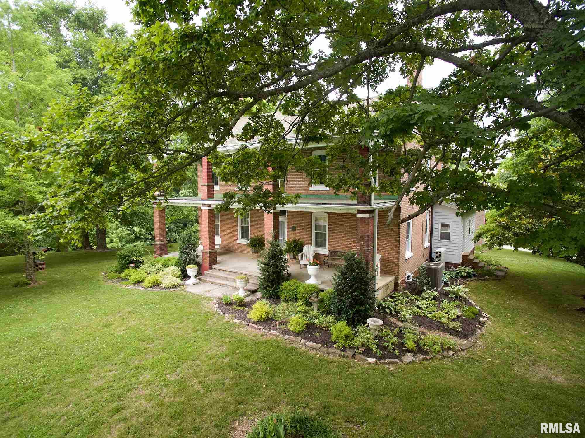 2105 Kaolin Road Cobden, IL 62920 - Photo 4 of 44 Gallery Image 4