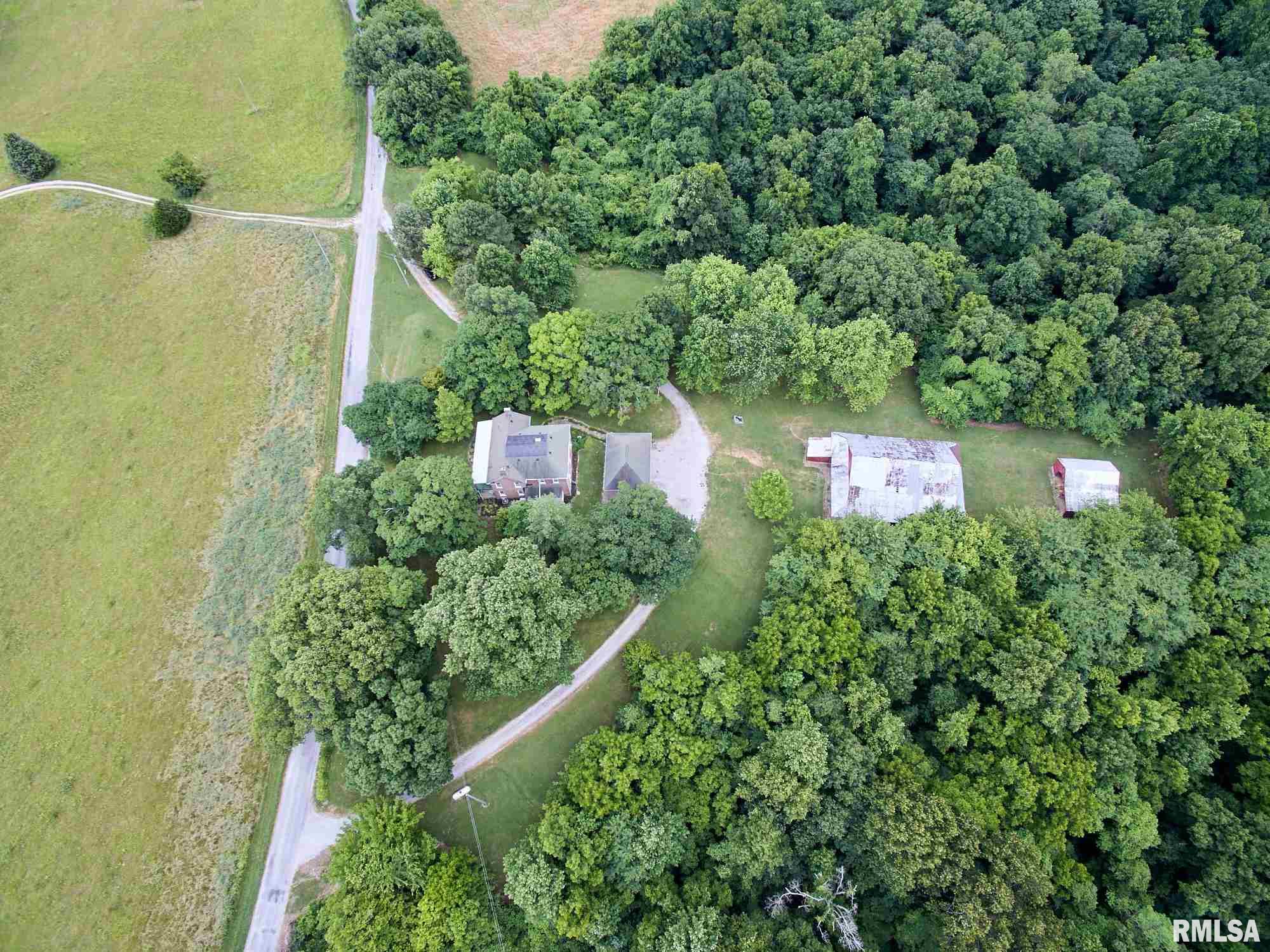 2105 Kaolin Road Cobden, IL 62920 - Photo 9 of 44 Gallery Image 9