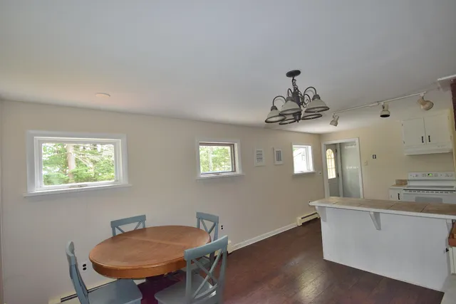 $765,000 | 10 Durham Road, Freeport, ME 04032