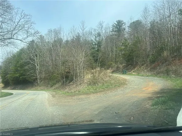 $120,000 | 238 Freedom Drive, Millers Creek, NC 28651