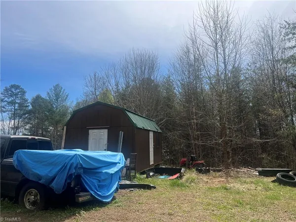 $120,000 | 238 Freedom Drive, Millers Creek, NC 28651