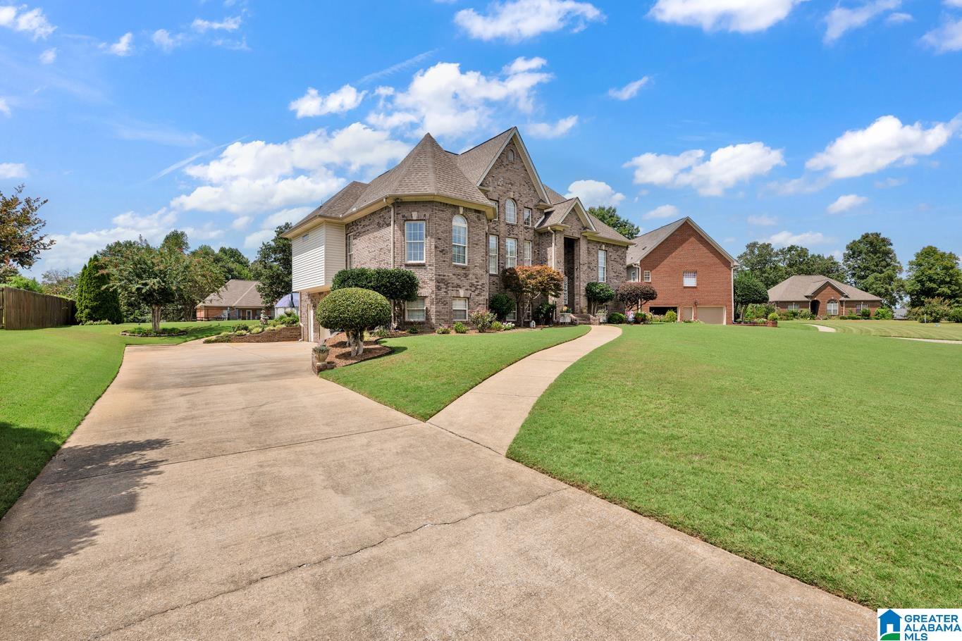 9662 Ridge Way Kimberly, AL 35091 - Photo 3 of 44 Gallery Image 3