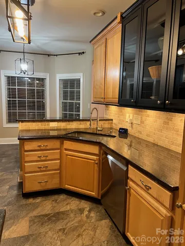 $1,050,000 | 353 Marietta Road, Mooresville, NC 28117