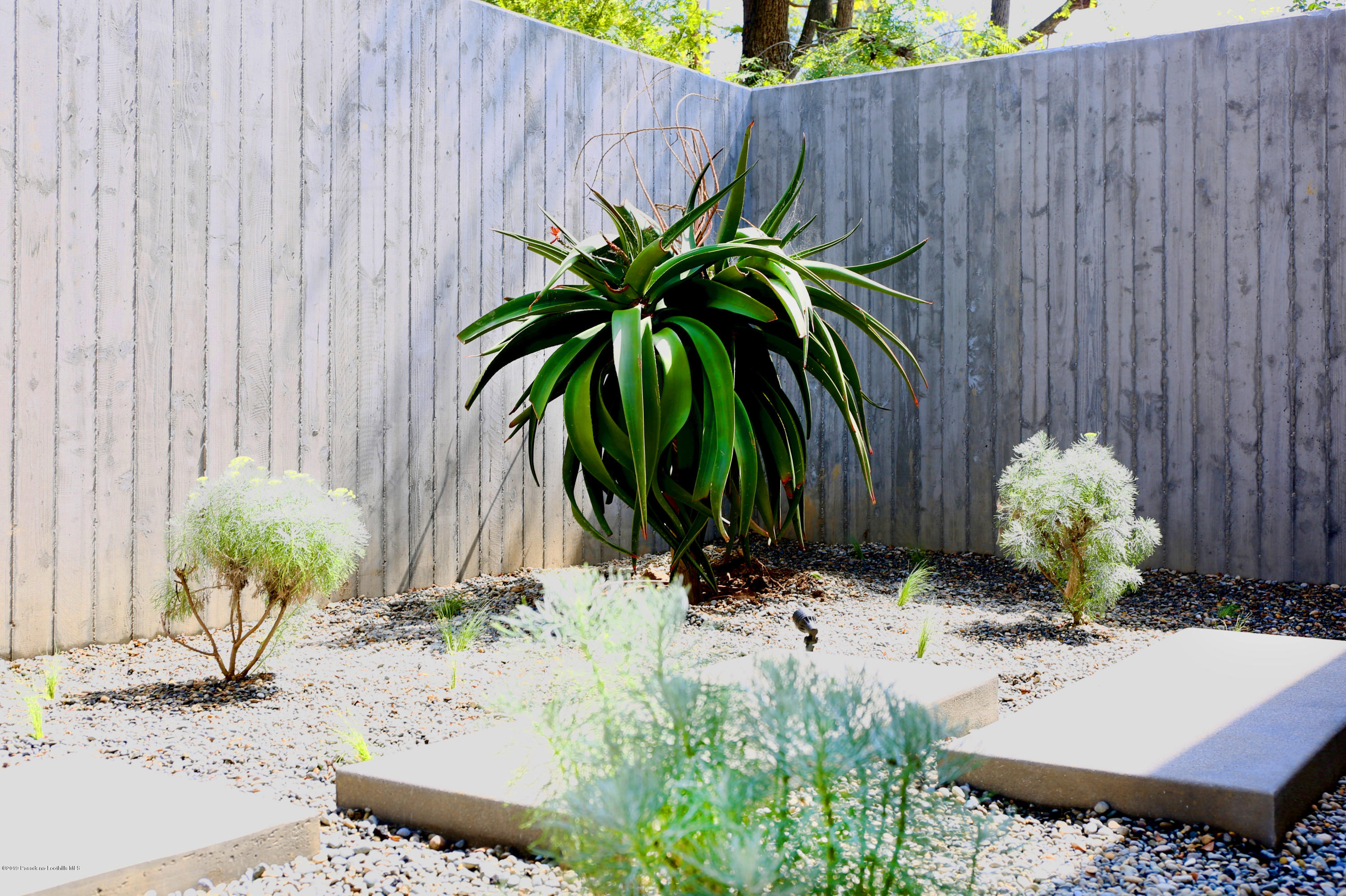 505 Laguna Road Pasadena, CA 91105 - Photo 3 of 61 4jpg
