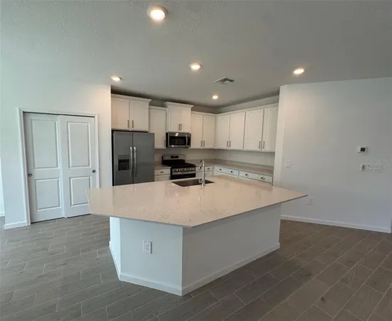 $2,850 | 13717 Northwest Convergence Boulevard, Alachua, FL 32615