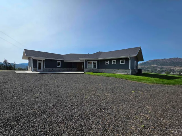 $799,000 | 109 Austin Lane, Kamiah, ID 83536