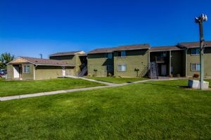 405 Southwest 11th Street Hermiston, OR 97838 - Photo 2 of 10 a view of a house with a backyard