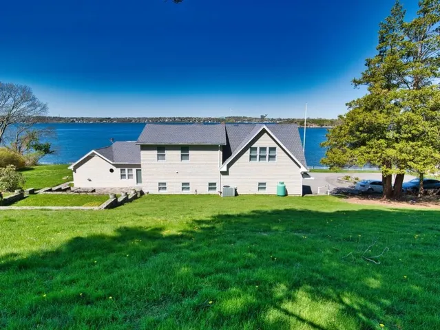 $6,000 | 149 Nanaquaket Road, Tiverton, RI 02878