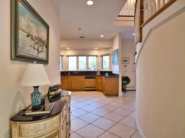 $6,000 | 149 Nanaquaket Road, Tiverton, RI 02878