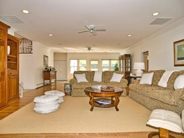 $6,000 | 149 Nanaquaket Road, Tiverton, RI 02878